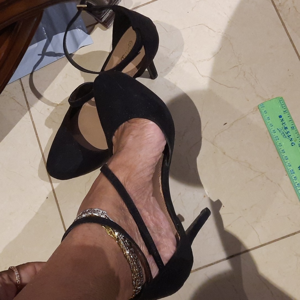 SEXY BLACK 5" STRAPPY STILETTOS PLATFORM HIGH HEELS size 8 BY BRASH
